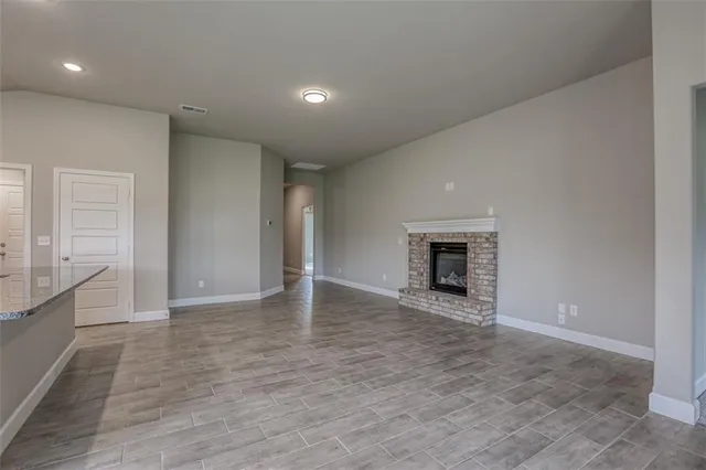 $457,350 | 8357 North Greentree Drive, Lenexa, KS 66227