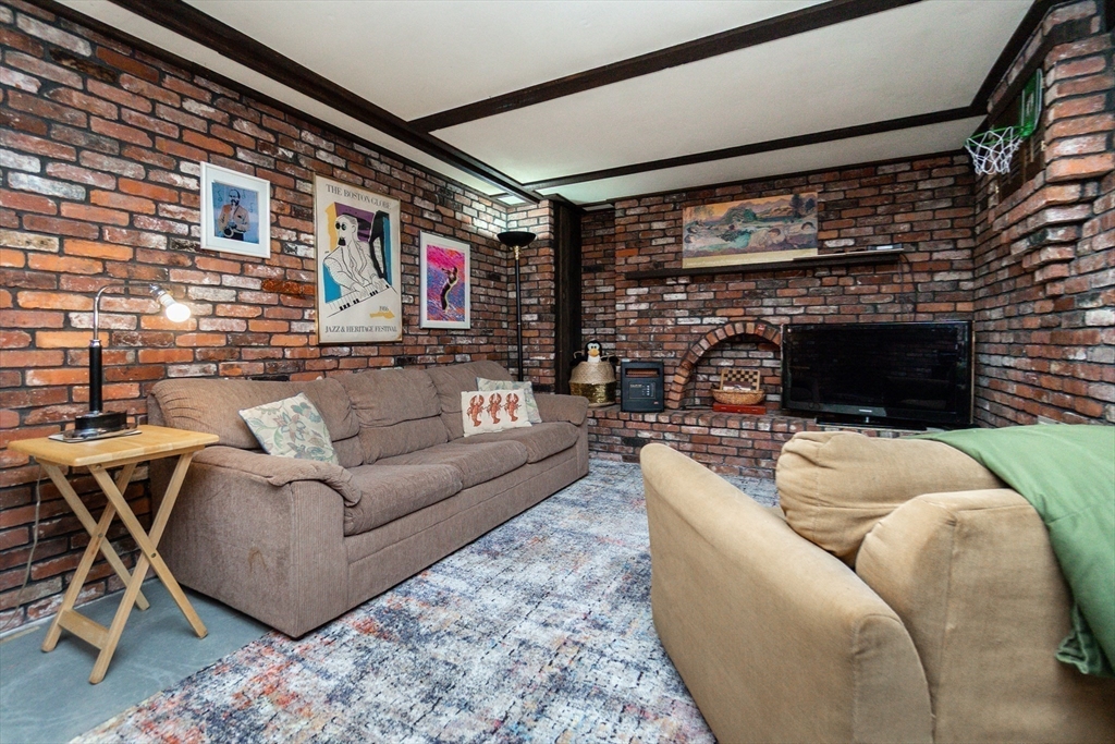 16 Birch Road Framingham, MA 01701 - Photo 30 of 39