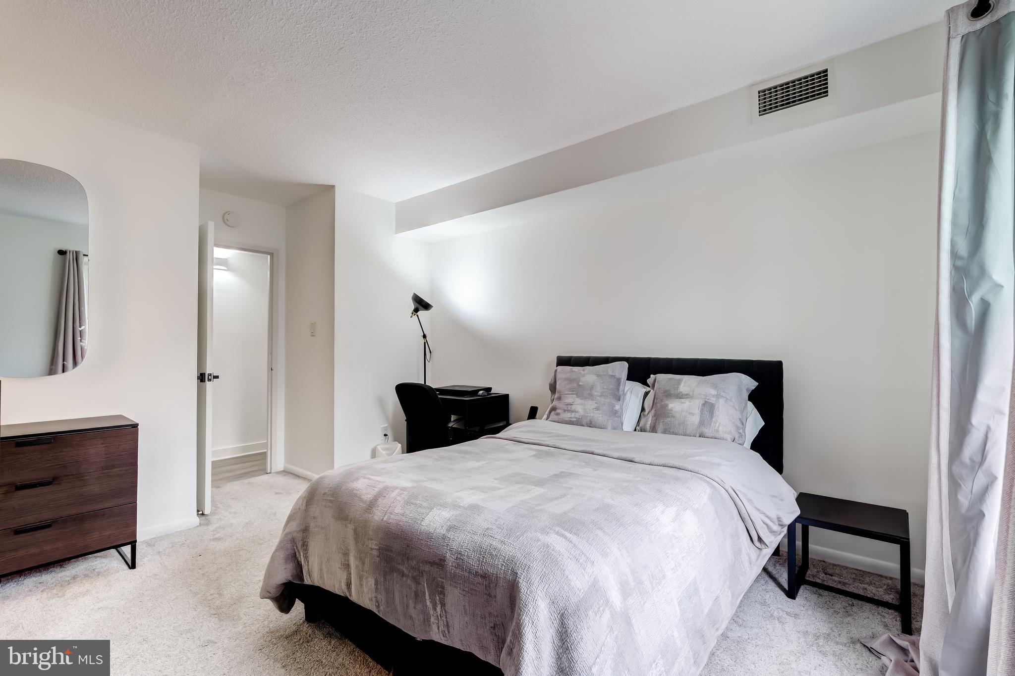 11643 Stoneview Square, Unit 86/11C Reston, VA 20191 - Photo 22 of 46