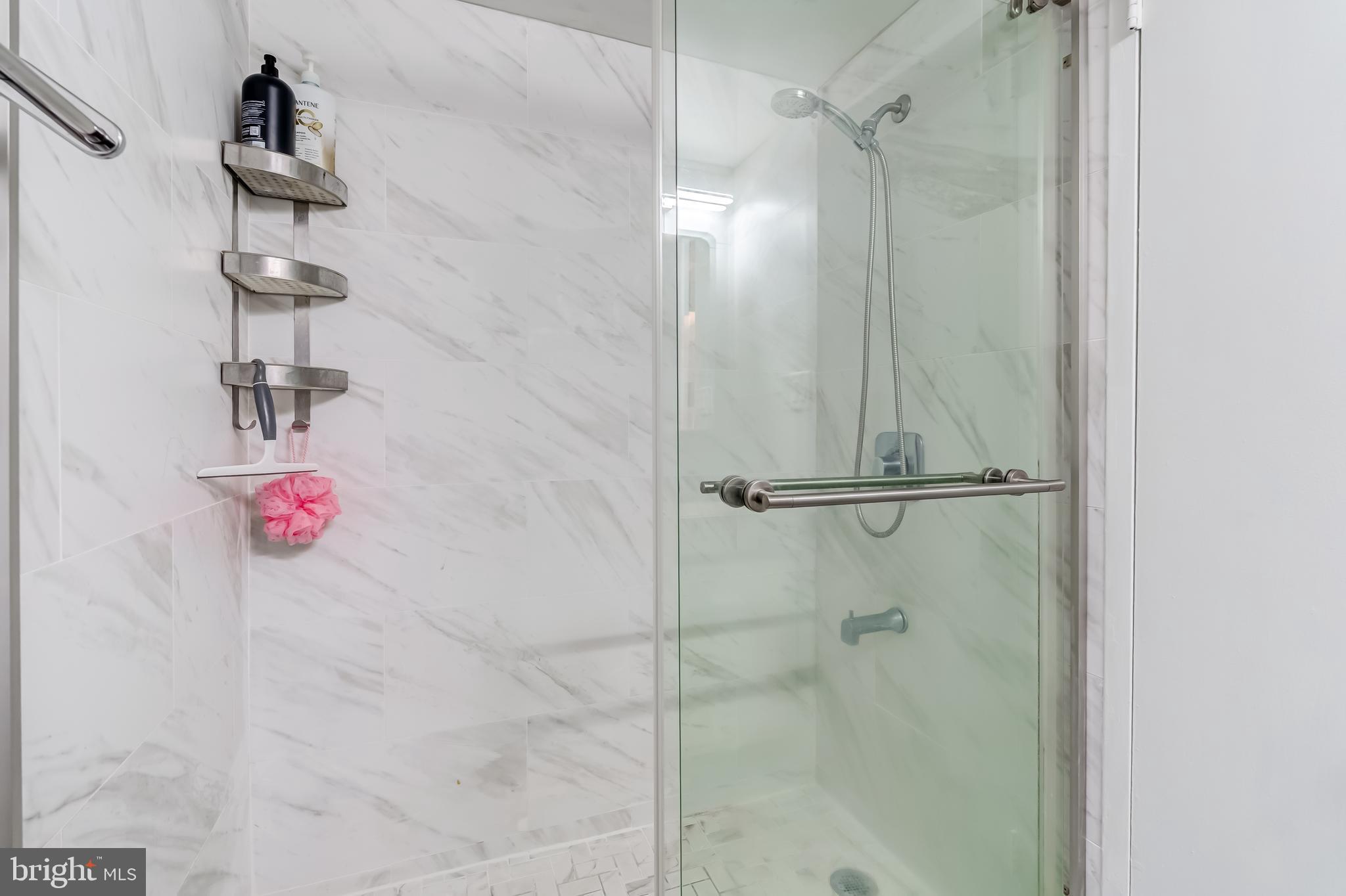 11643 Stoneview Square, Unit 86/11C Reston, VA 20191 - Photo 34 of 46