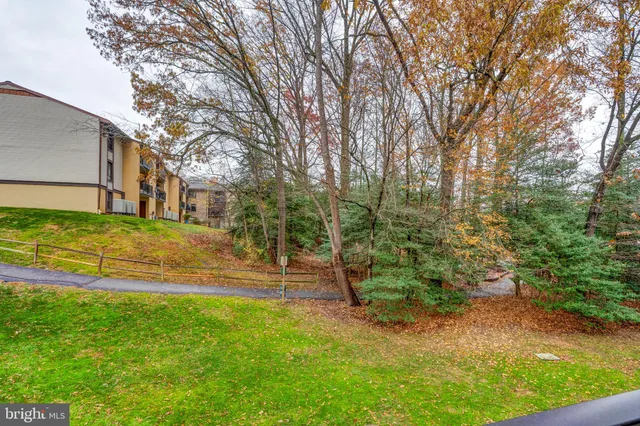 $2,550 | 11643 Stoneview Square, Unit 86/11C, Reston, VA 20191