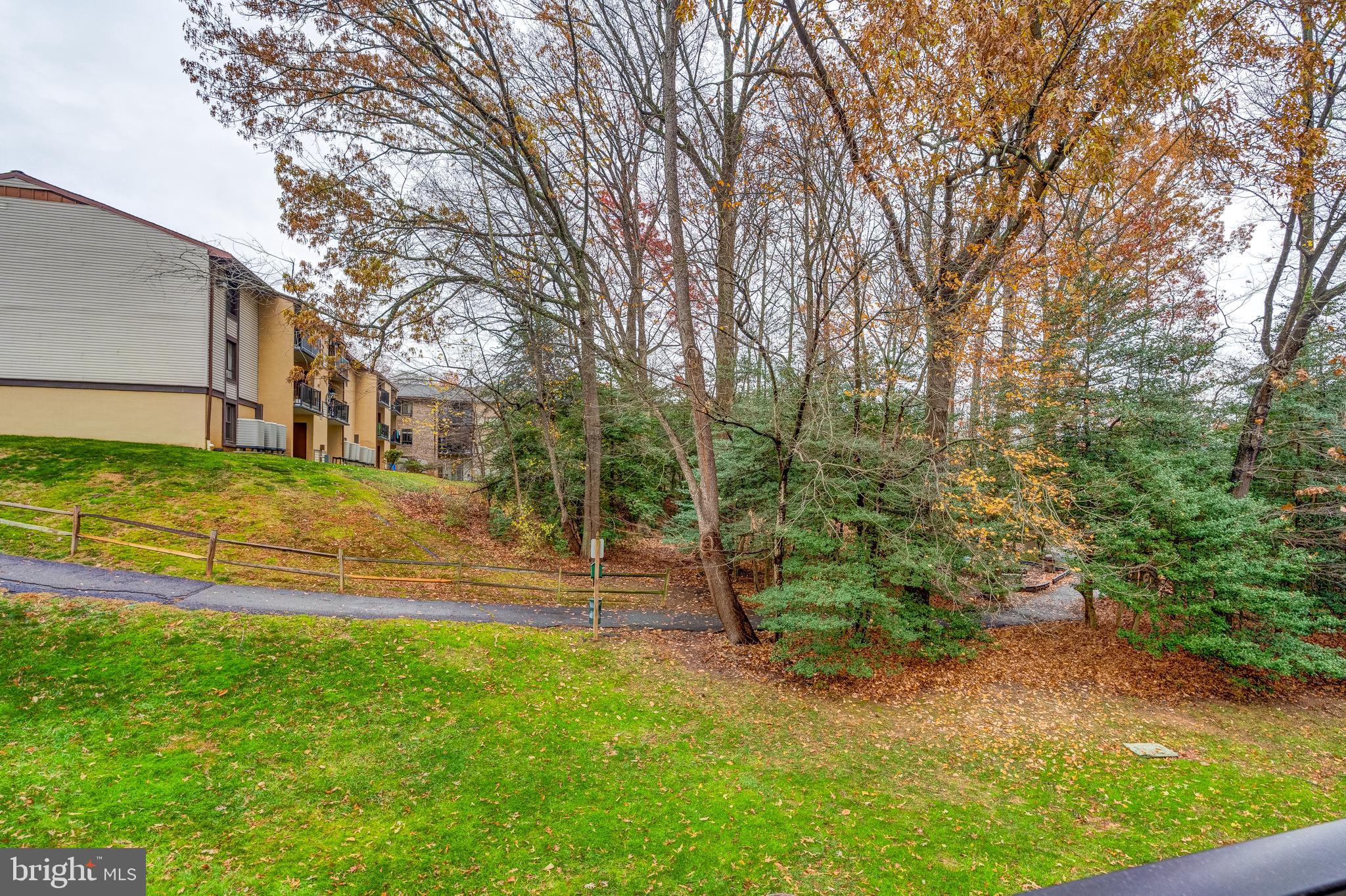 11643 Stoneview Square, Unit 86/11C Reston, VA 20191 - Photo 4 of 46