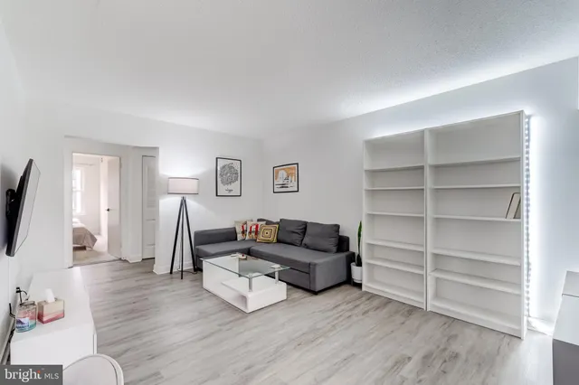 $2,550 | 11643 Stoneview Square, Unit 86/11C, Reston, VA 20191