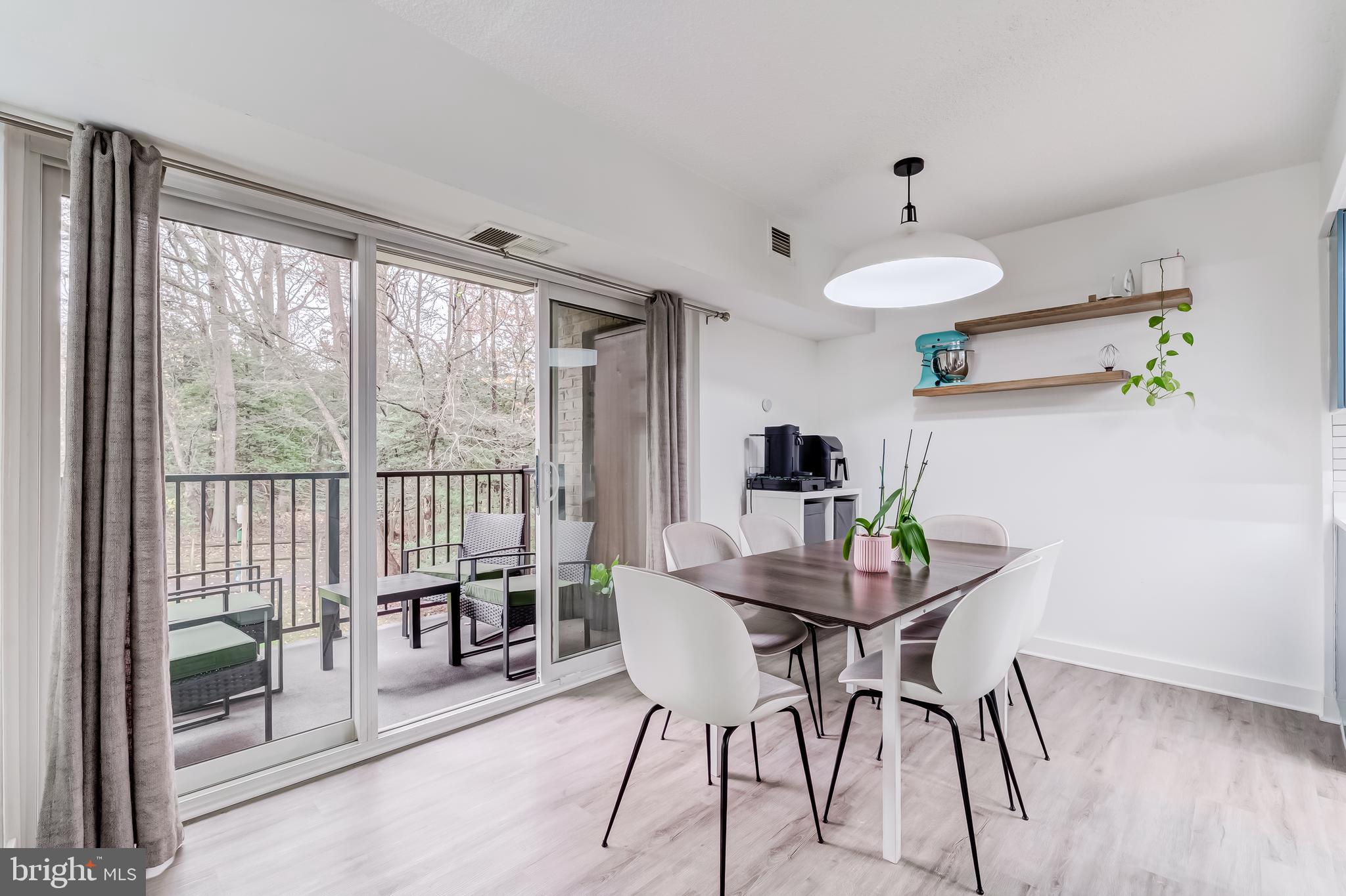 11643 Stoneview Square, Unit 86/11C Reston, VA 20191 - Photo 46 of 46