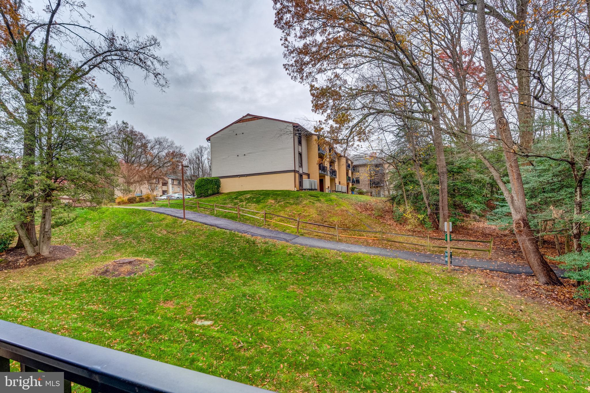 11643 Stoneview Square, Unit 86/11C Reston, VA 20191 - Photo 5 of 46