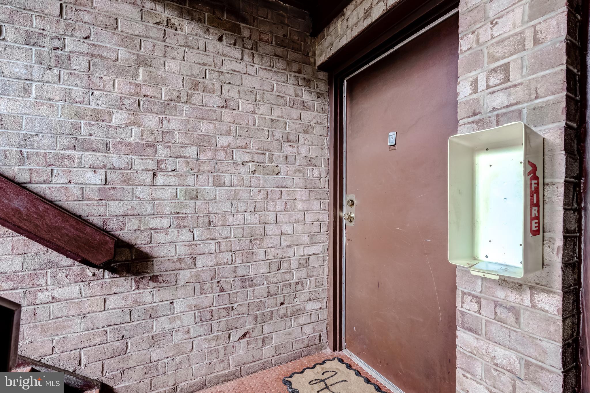 11643 Stoneview Square, Unit 86/11C Reston, VA 20191 - Photo 6 of 46