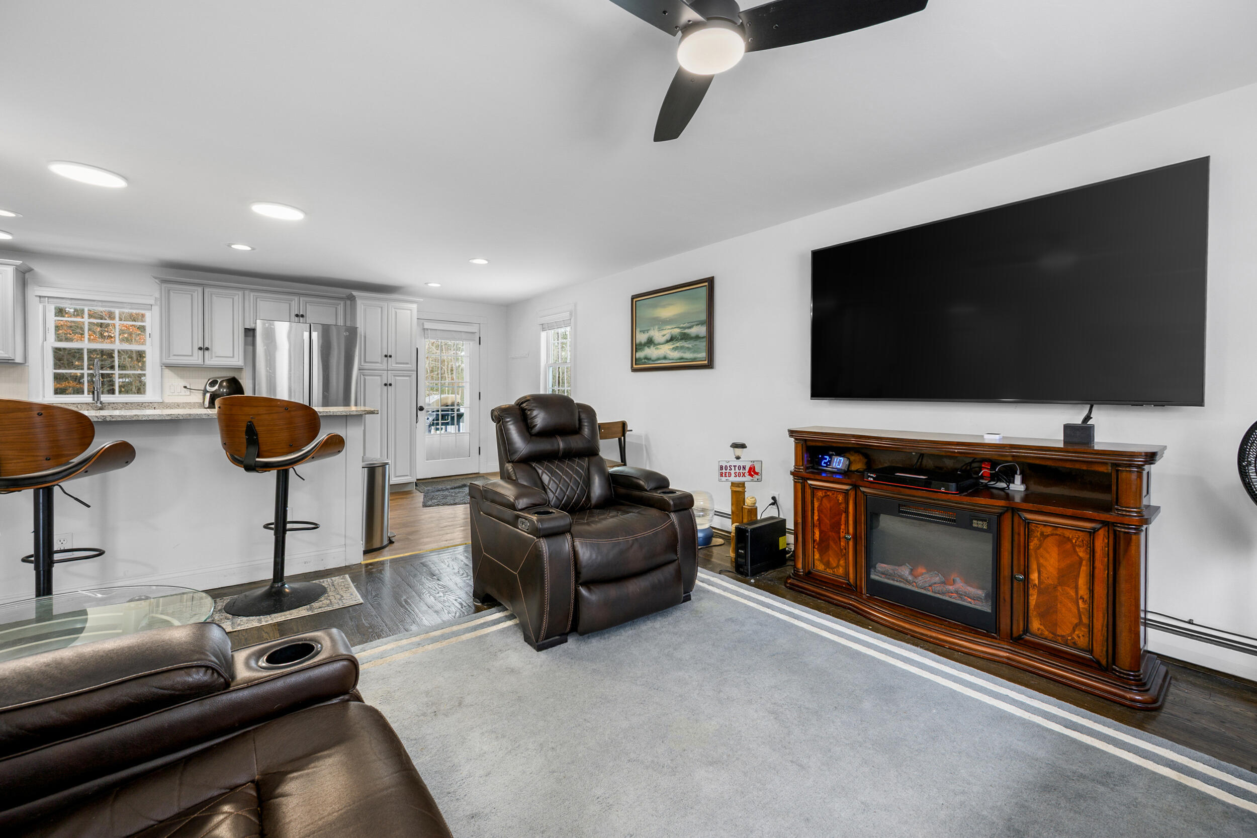 9 Woodville Way Wareham, MA 02571 - Photo 8 of 42 11_dsc_0157 (1)