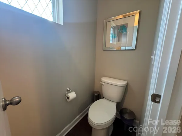 $3,200 | 3738 Memorial Parkway, Charlotte, NC 28217