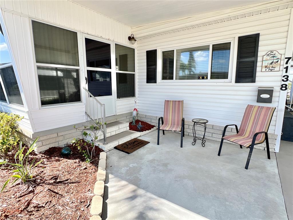 7138 Mt Hawthorne Road Northeast, Unit 586 St. Petersburg, FL 33702 - Photo 3 of 22