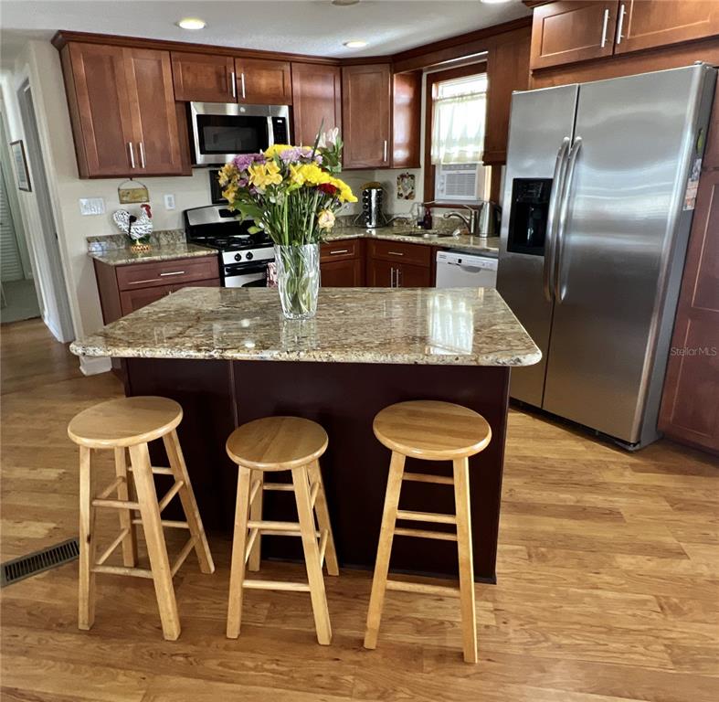 7138 Mt Hawthorne Road Northeast, Unit 586 St. Petersburg, FL 33702 - Photo 7 of 22