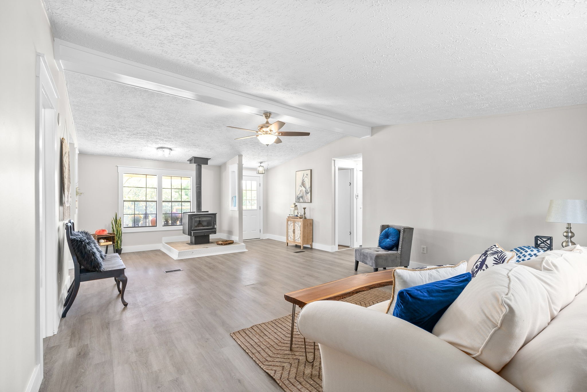 915 Gip Manning Road Clarksville, TN 37042 - Photo 3 of 42 Gallery Image 3