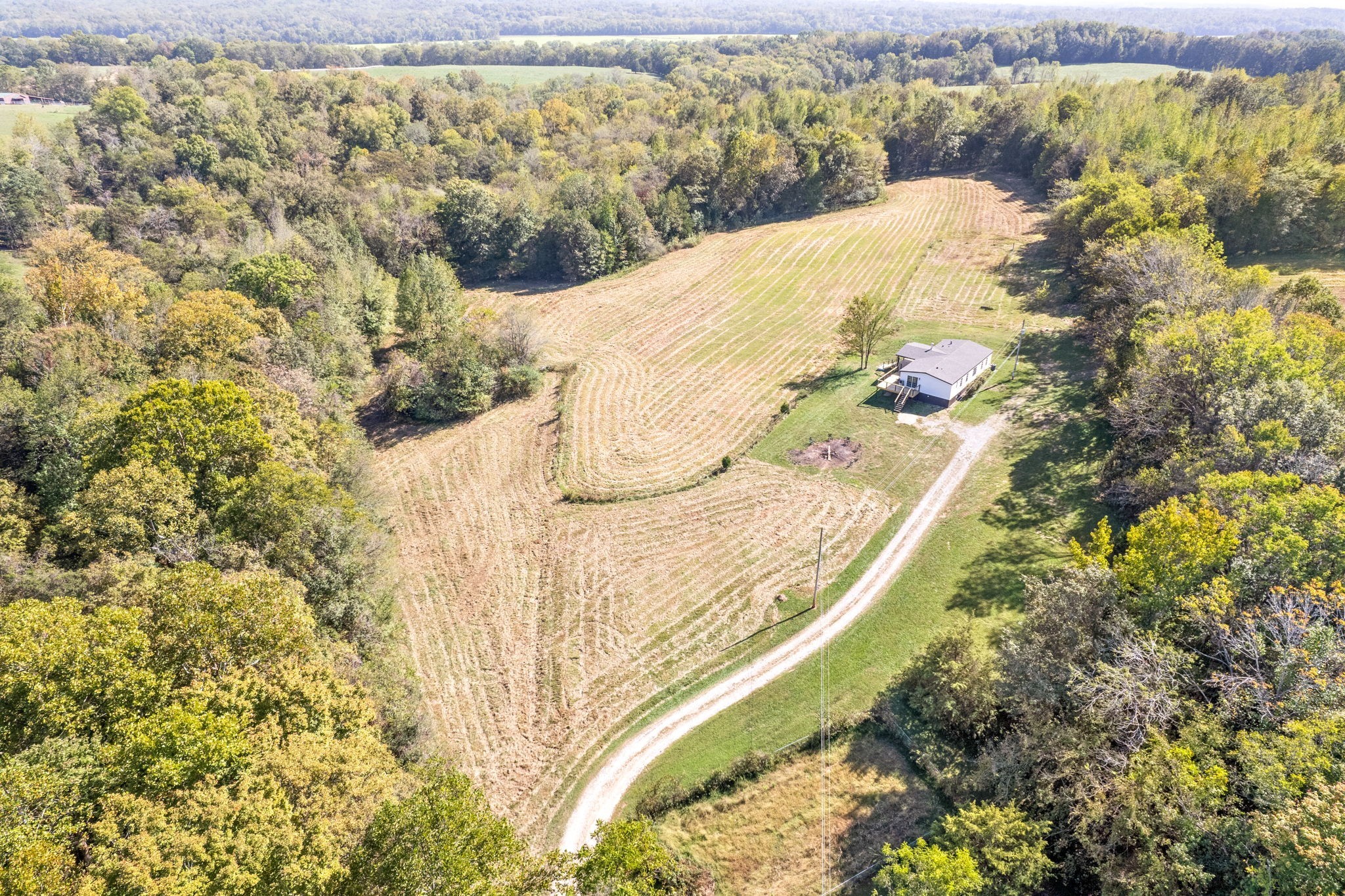 915 Gip Manning Road Clarksville, TN 37042 - Photo 34 of 42 Gallery Image 34