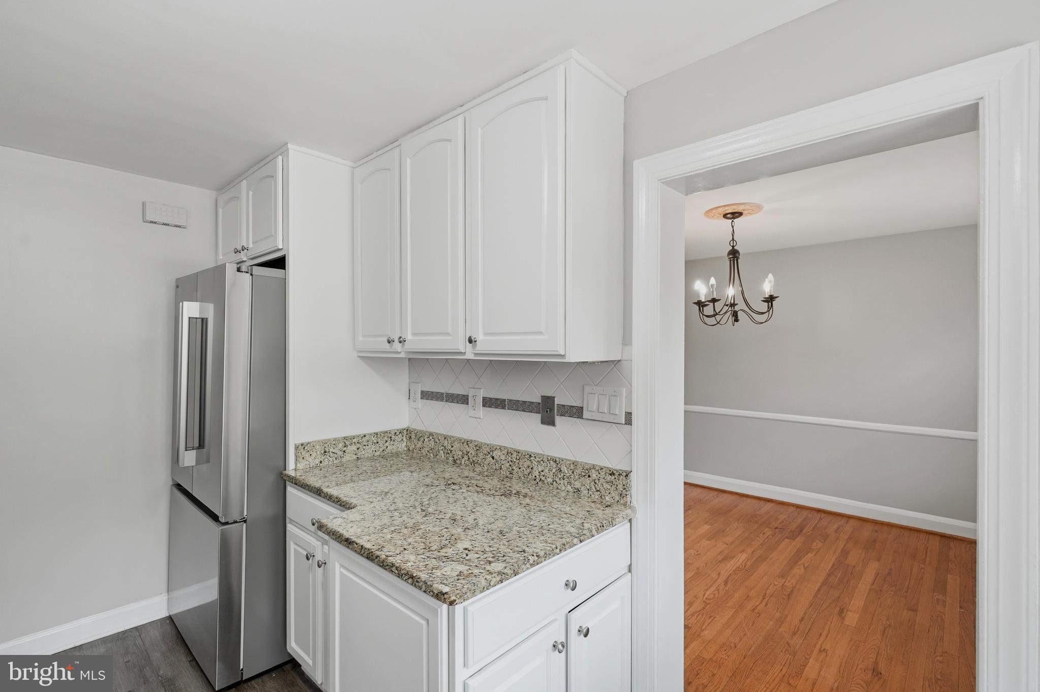 8614 Pleasant Plains Road Towson, MD 21286 - Photo 12 of 32 Kitchen