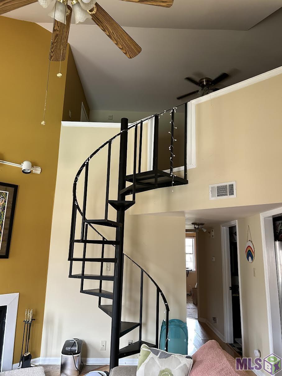 141 East Boyd Drive, Unit 405 Baton Rouge, LA 70808 - Photo 5 of 12 Upstairs Loft