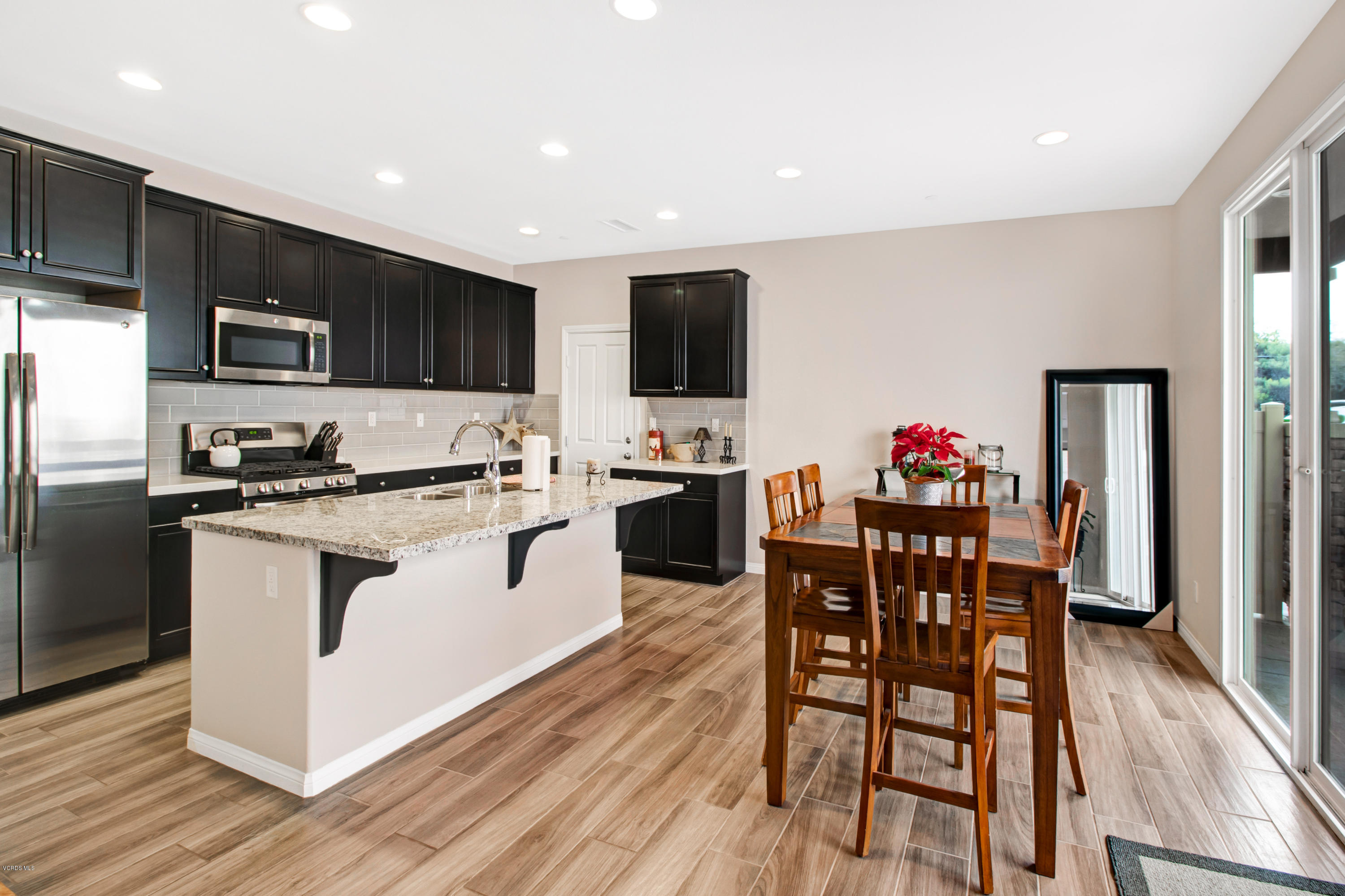 182 Stagetrail Road Camarillo, CA 93010 - Photo 4 of 25 Grace Photos-4