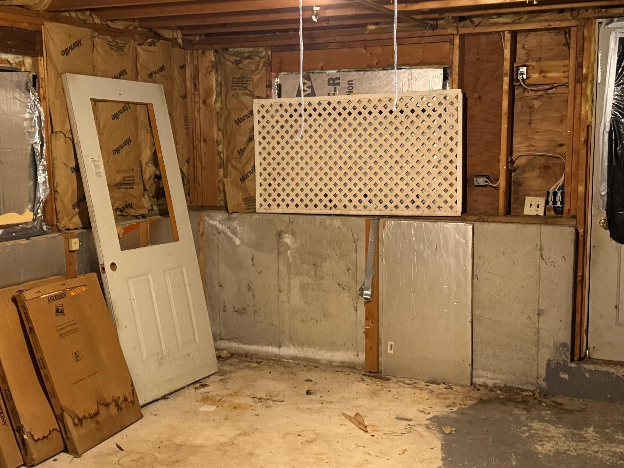 368 Dover Road Boothbay, ME 04537 - Photo 11 of 16 368 Dover basement 2