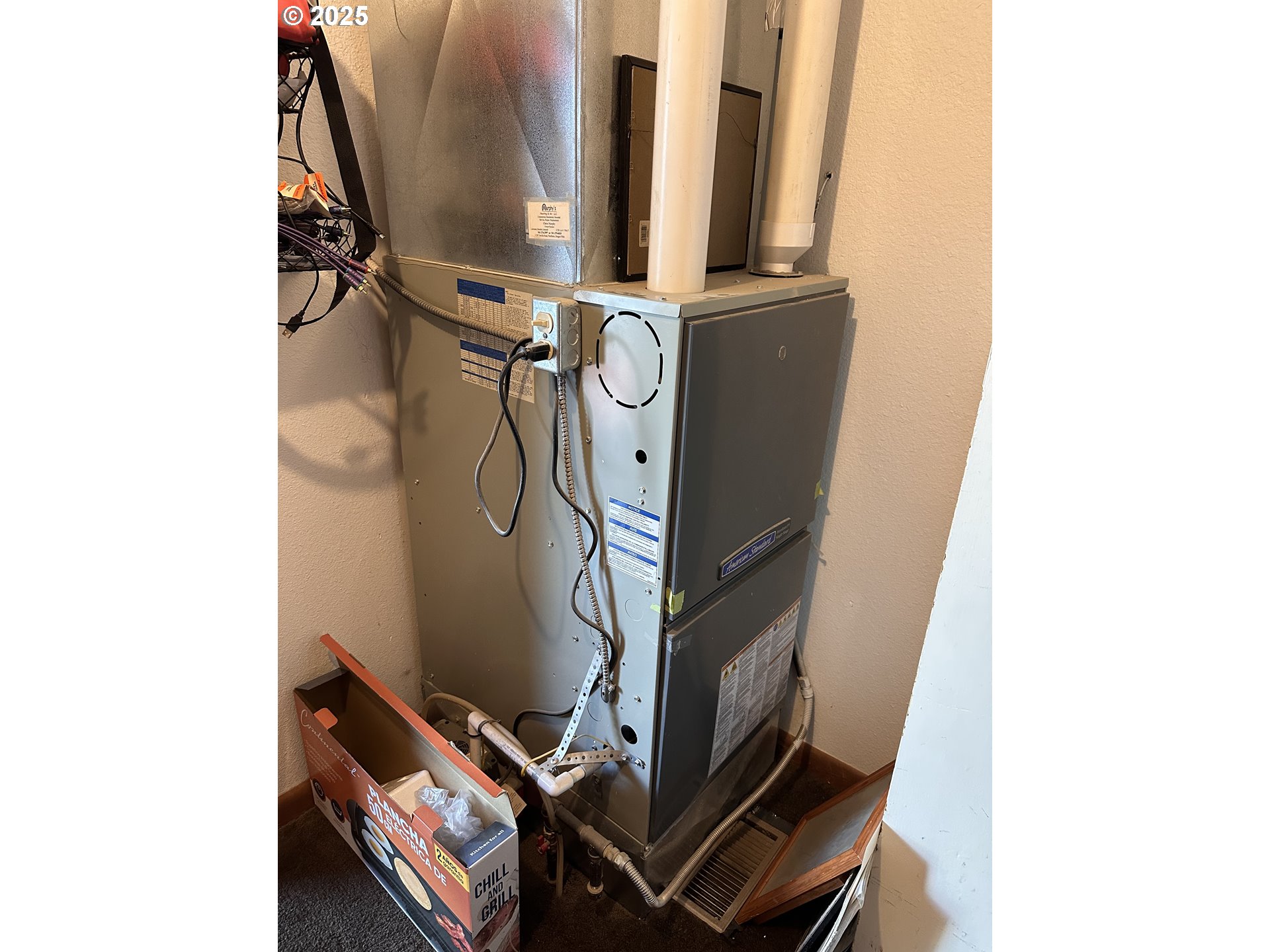 309 East Van Buren Street Athena, OR 97813 - Photo 18 of 31 a view of staircase with wooden floor