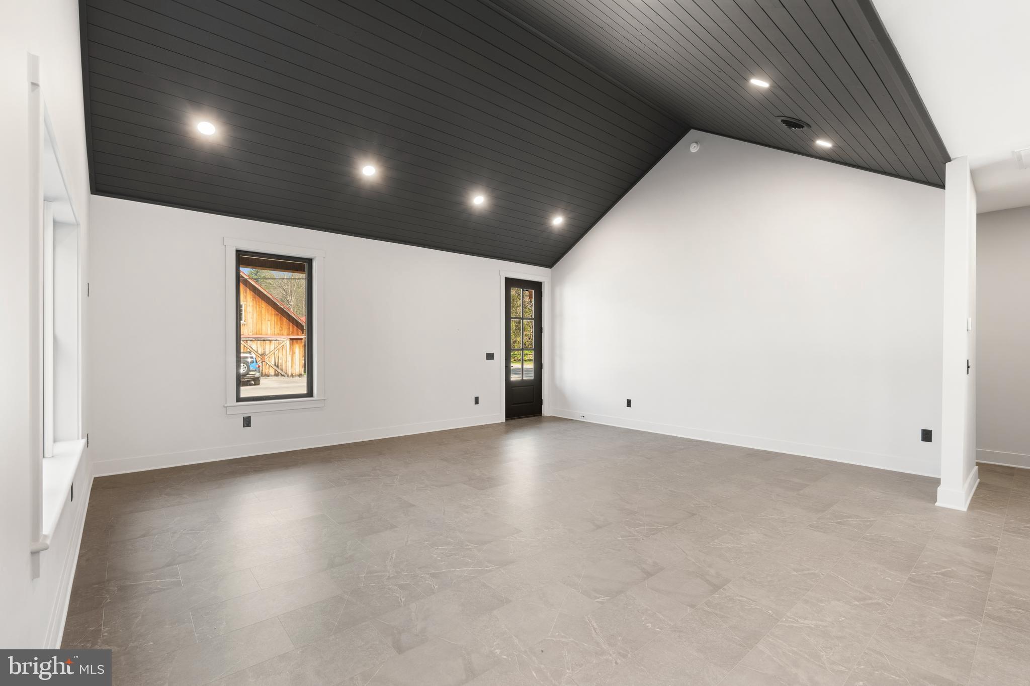 9062 Murray Run Road Huntingdon, PA 16652 - Photo 13 of 35