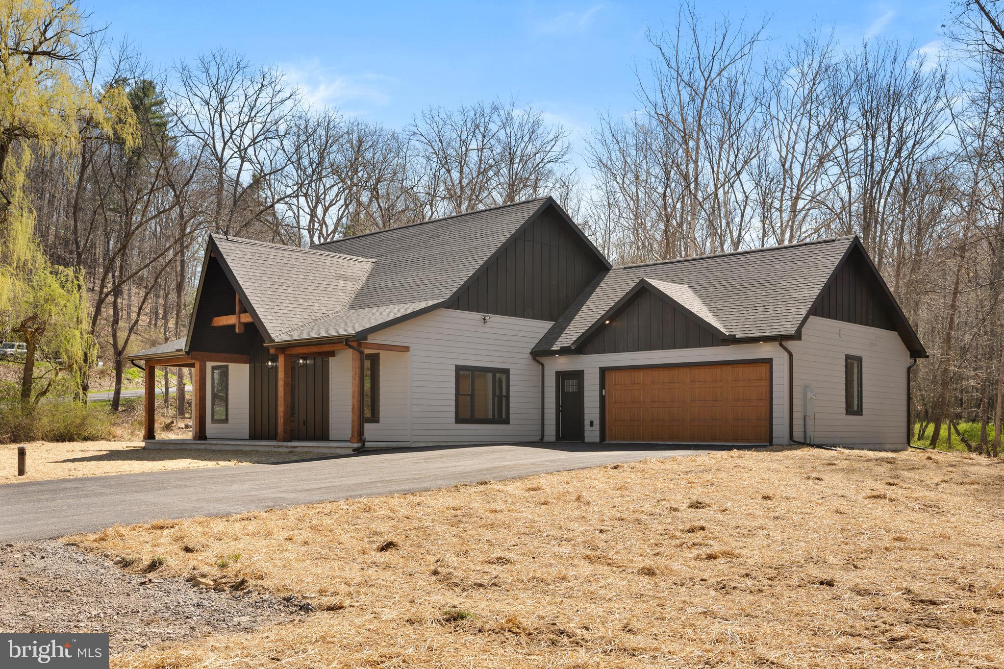 9062 Murray Run Road Huntingdon, PA 16652 - Photo 3 of 35