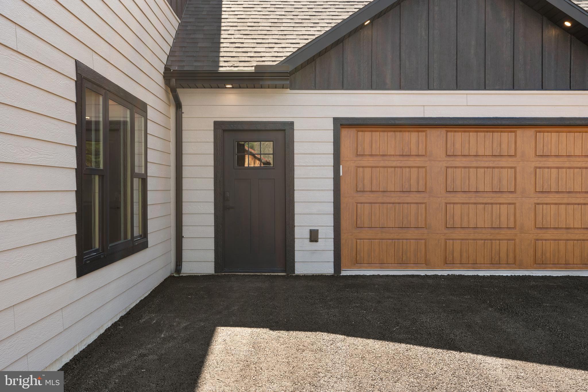 9062 Murray Run Road Huntingdon, PA 16652 - Photo 7 of 35