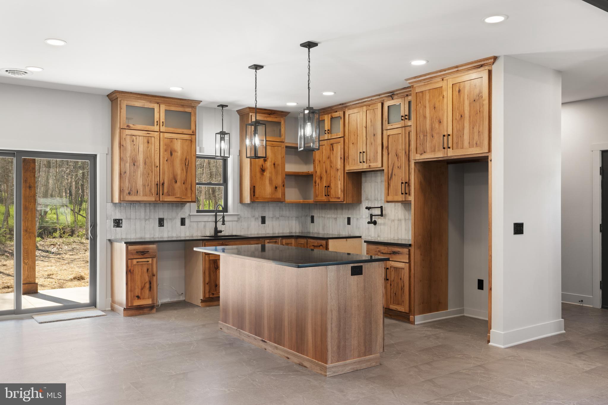 9062 Murray Run Road Huntingdon, PA 16652 - Photo 8 of 35