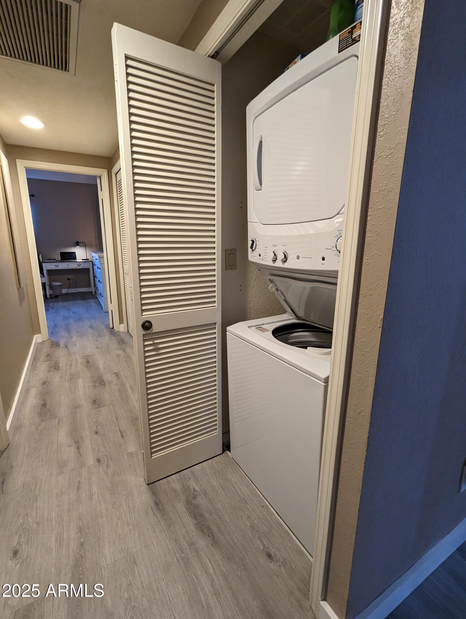6244 North 30th Place Phoenix, AZ 85016 - Photo 20 of 26 Hallway