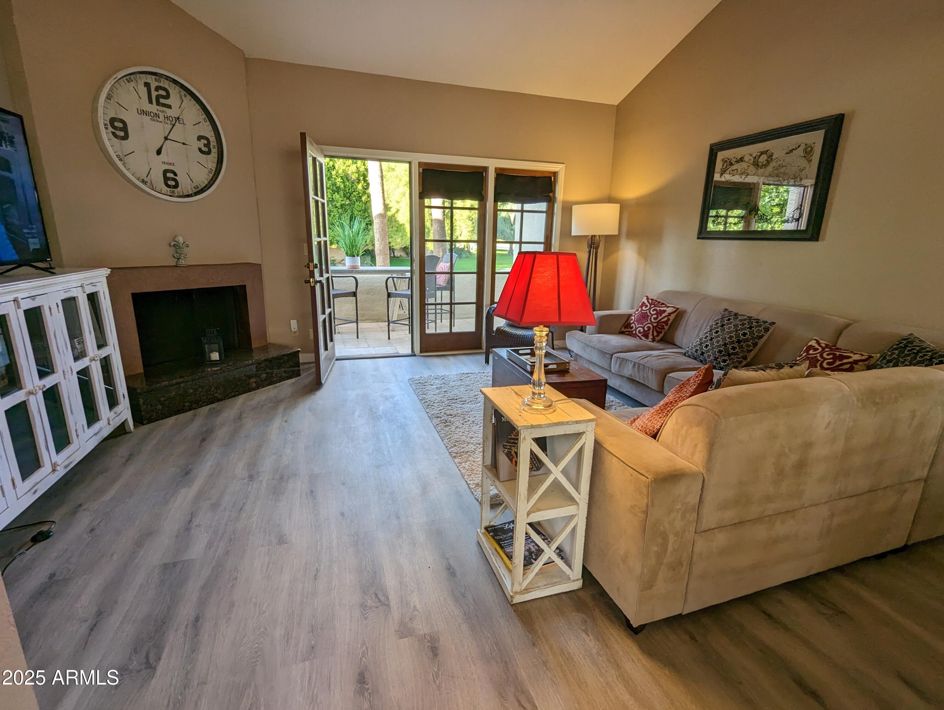 6244 North 30th Place Phoenix, AZ 85016 - Photo 8 of 26 Great Room