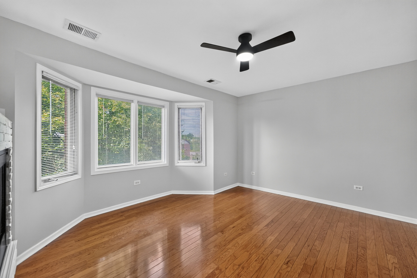 1204 Chalet Road, Unit 302 Naperville, IL 60563 - Photo 9 of 37 Gallery Image 9
