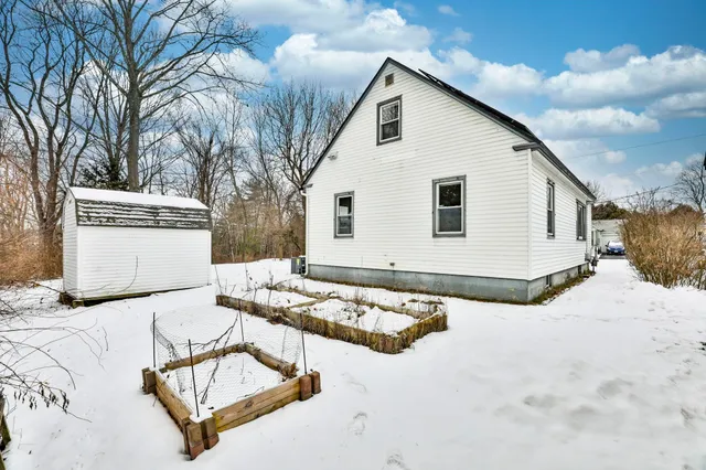 $524,900 | 28 Stevens Street, Nashua, NH 03060