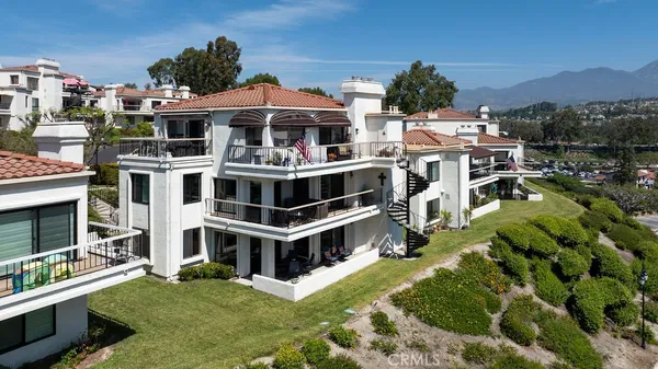 $924,900 | 22462 Alcudia, Mission Viejo, CA 92692