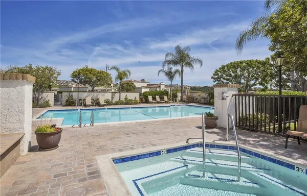 $924,900 | 22462 Alcudia, Mission Viejo, CA 92692