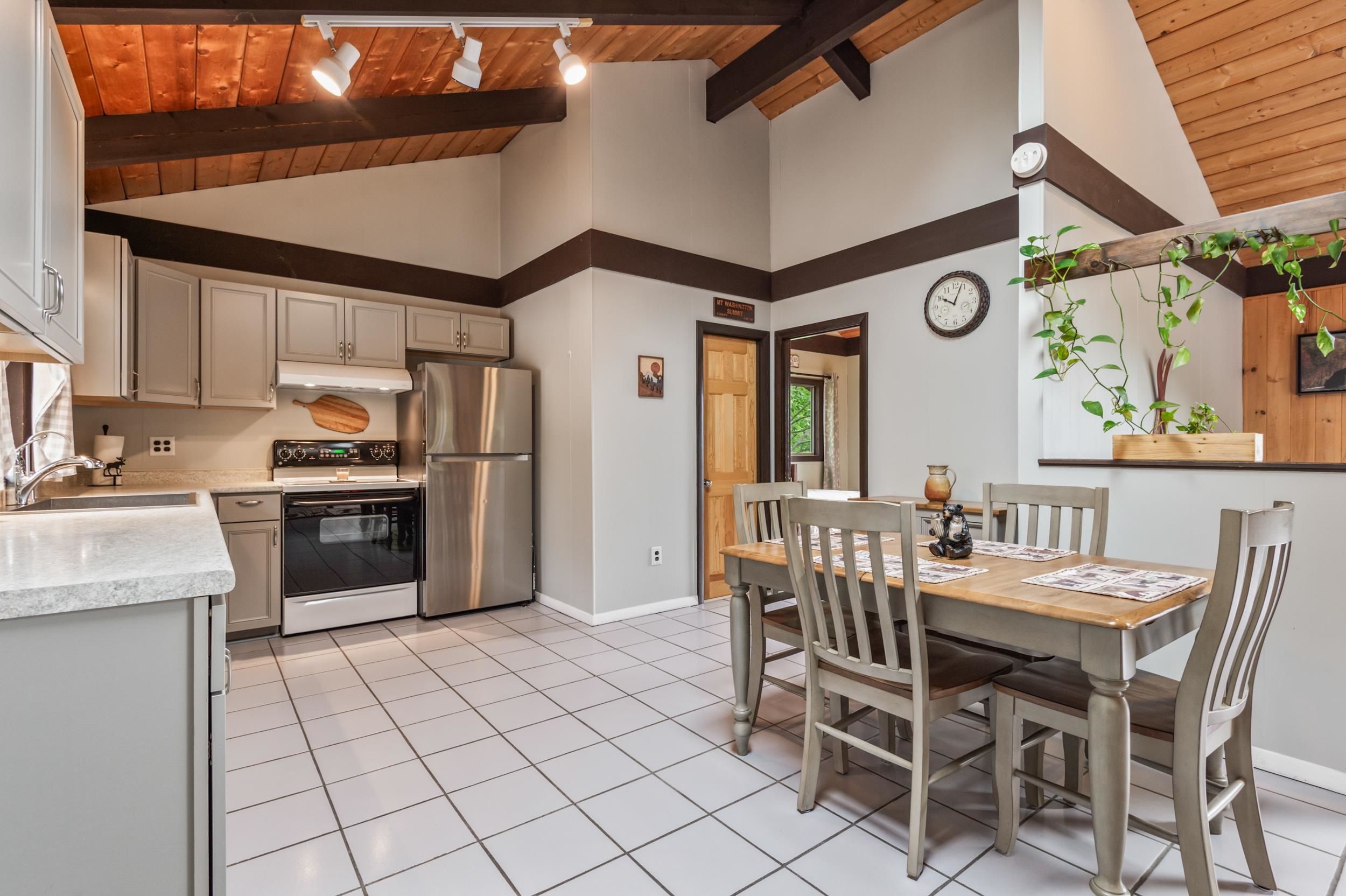 37 Oak Ridge Road Madison, NH 03849 - Photo 5 of 49 Gallery Image 5