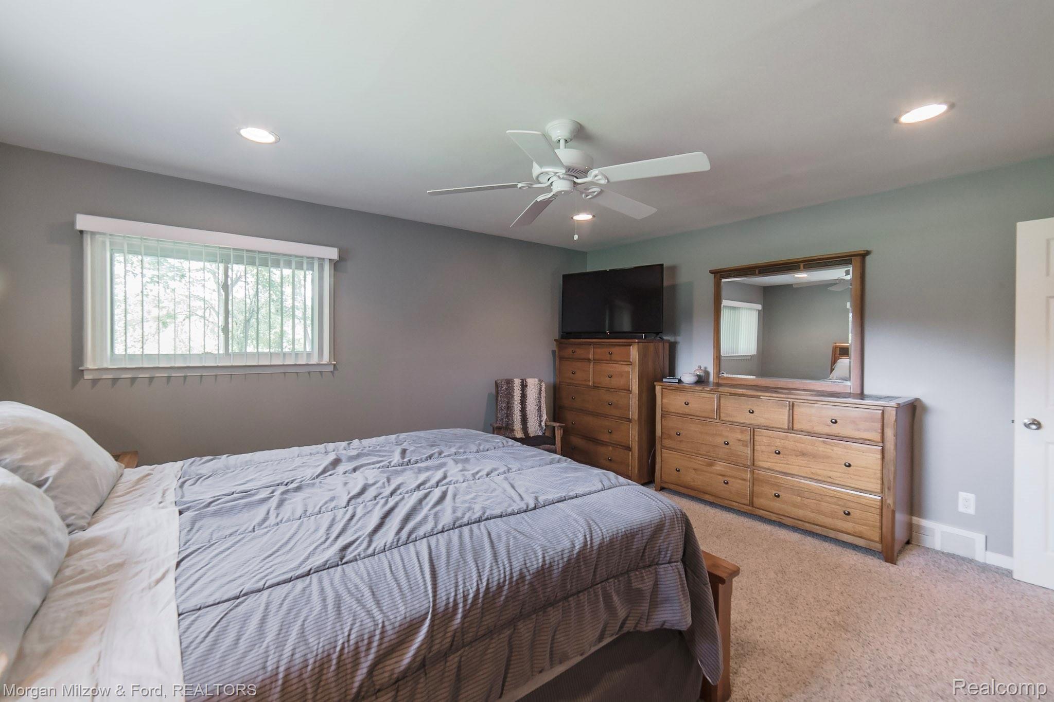 11855 Shaffer Road Davisburg, MI 48350 - Photo 19 of 50 11855 Shaffer (18).jpg