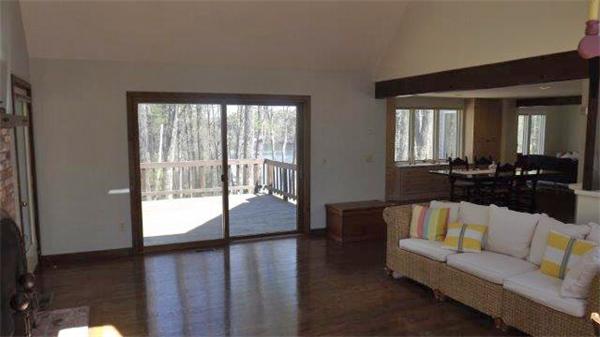 201 Kendall Road Holden, MA 01522 - Photo 5 of 29