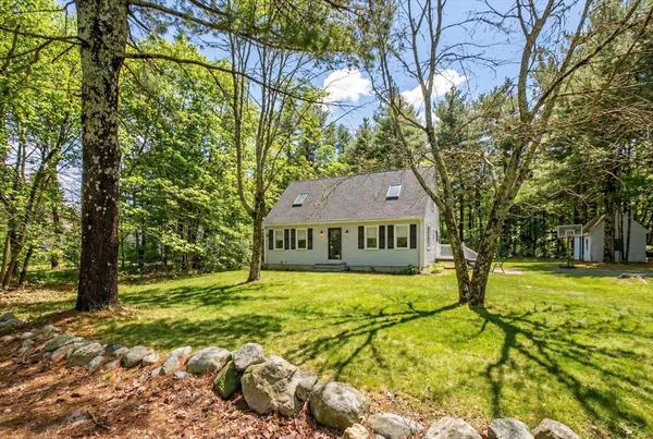 $697,000 | 25 King Street, Norfolk, MA 02056