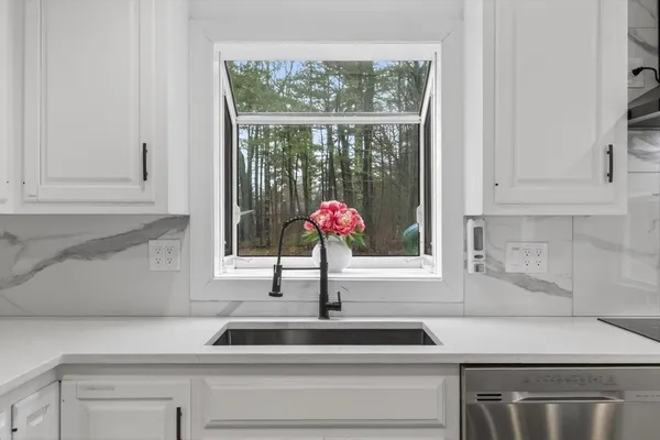 $697,000 | 25 King Street, Norfolk, MA 02056