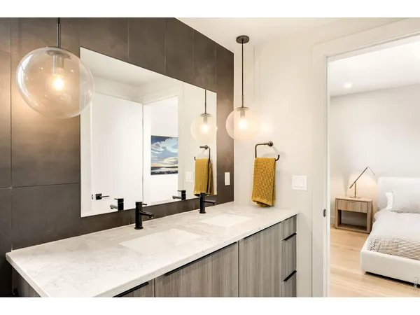 $1,850,000 | 2116 Pearl Street, Unit C, Boulder, CO 80302