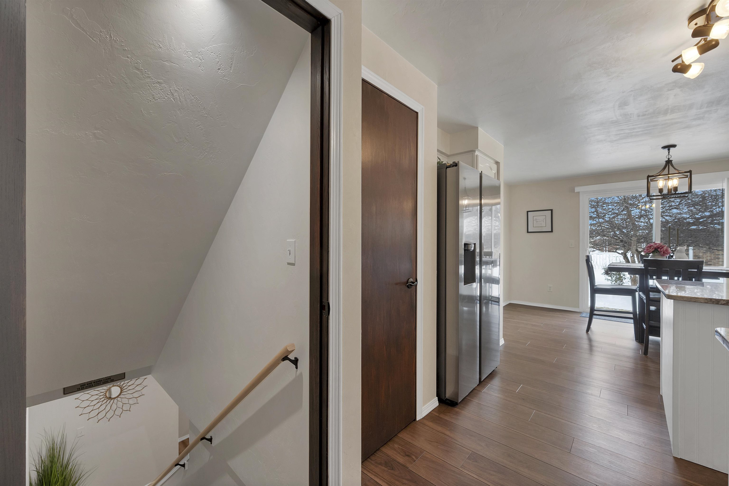 1528 Van Road Green Bay, WI 54311 - Photo 24 of 57