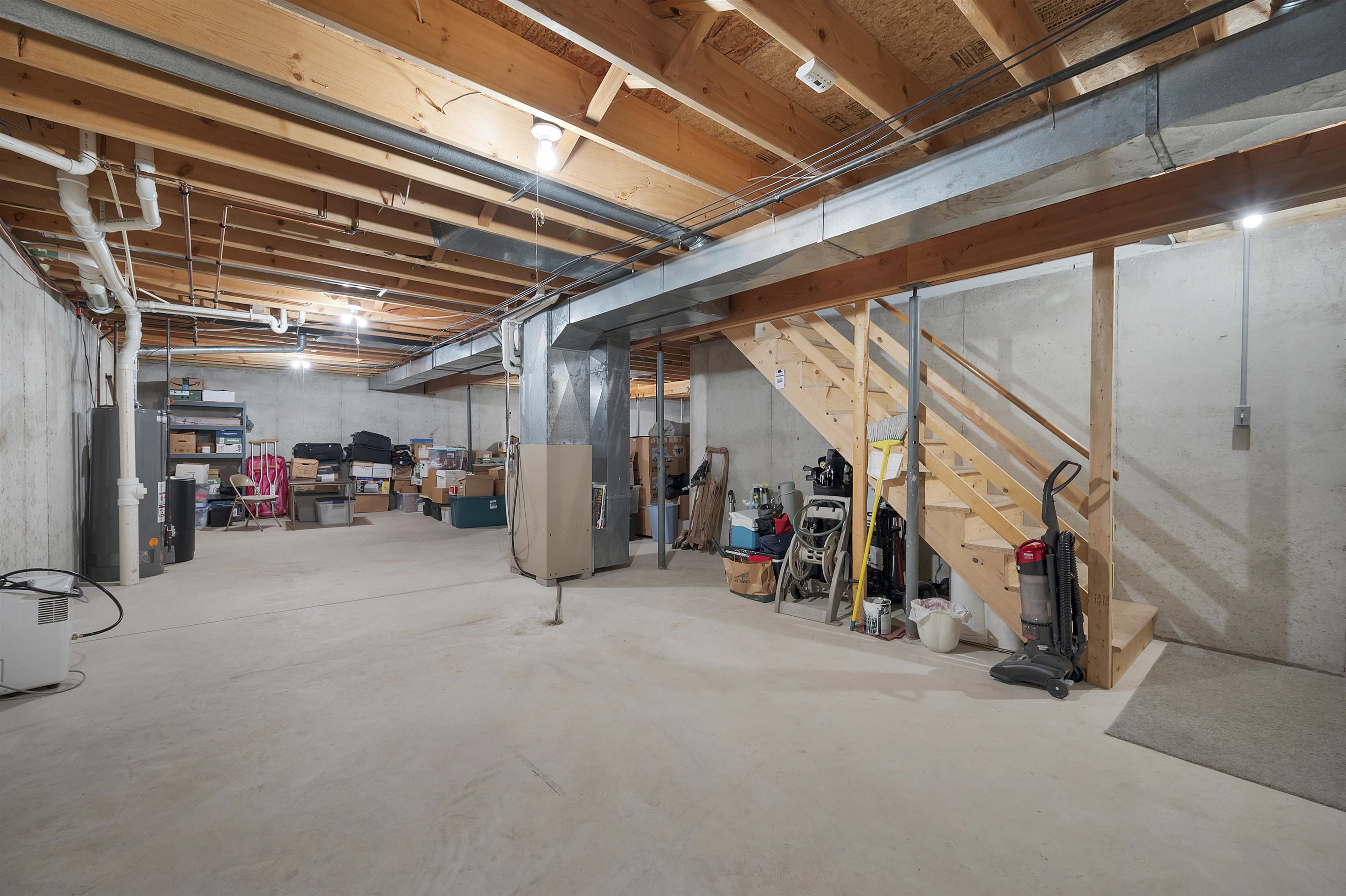 1528 Van Road Green Bay, WI 54311 - Photo 44 of 57