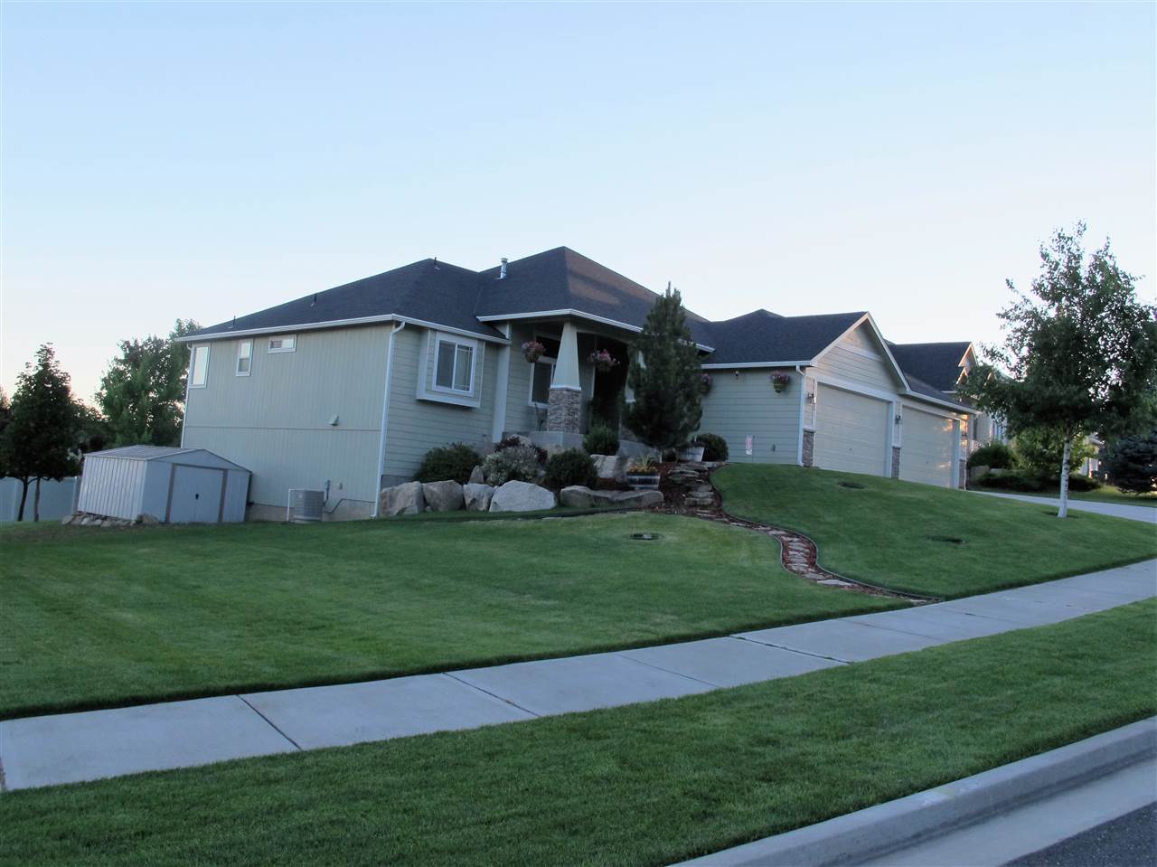 902 East Westcrest Road Colbert, WA 99005 - Photo 1 of 20