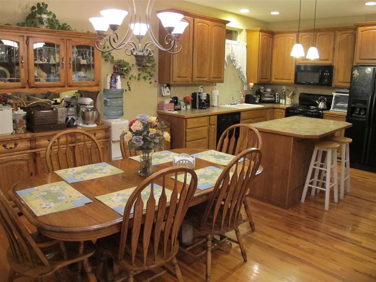 902 East Westcrest Road Colbert, WA 99005 - Photo 2 of 20
