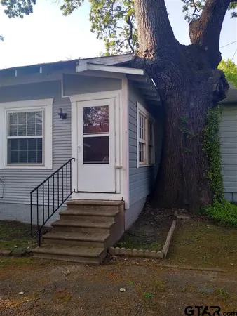 $950 | 637 South Chilton Avenue, Unit B, Tyler, TX 75701