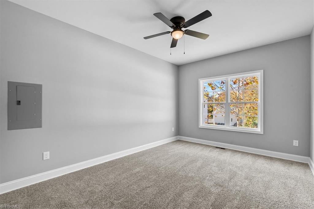 4503 Holland Road Greensboro, NC 27405 - Photo 20 of 36