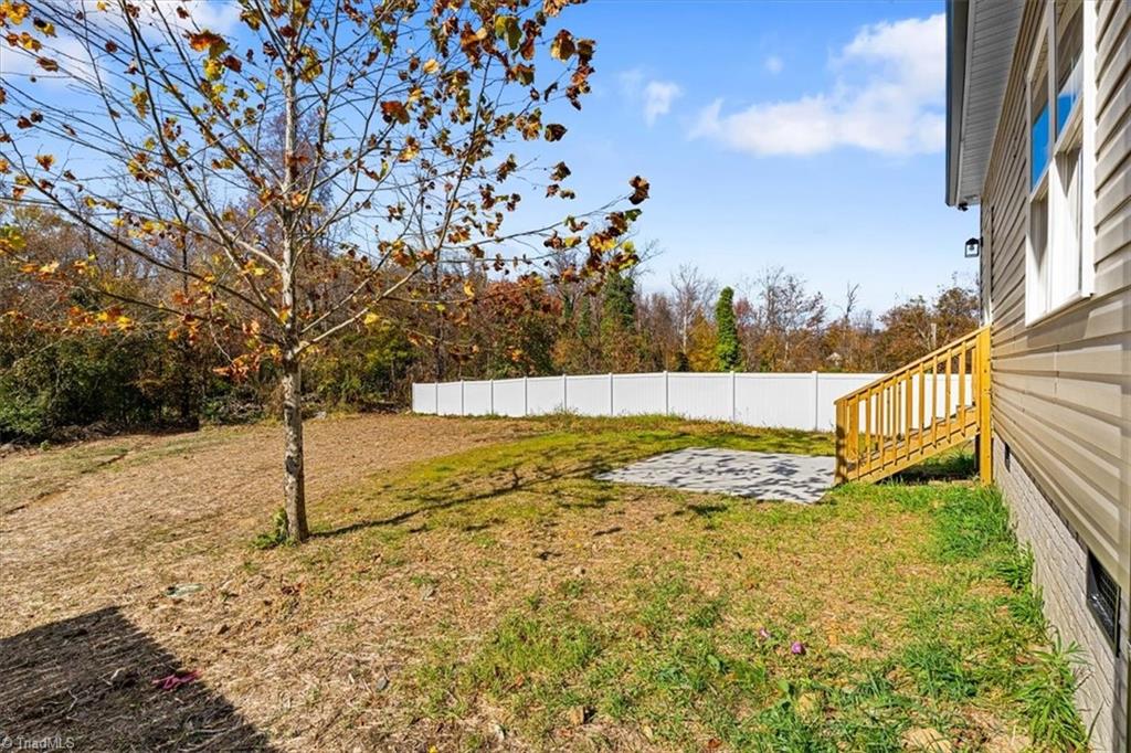 4503 Holland Road Greensboro, NC 27405 - Photo 34 of 36