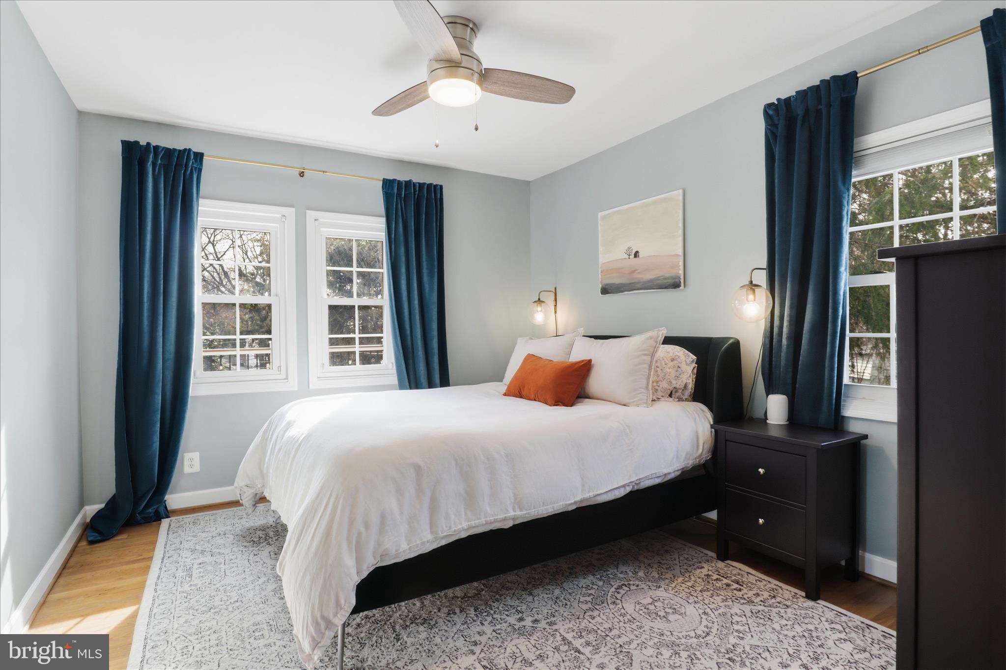 4029 Walters Court Fairfax, VA 22030 - Photo 11 of 27 Primary bedroom