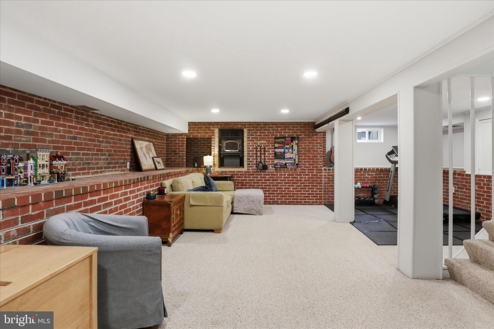 4029 Walters Court Fairfax, VA 22030 - Photo 17 of 27 Recreation room basement