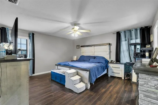 $349,900 | 3928 Southeast 14th Place, Ocala, FL 34471