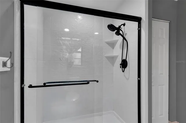 $349,900 | 3928 Southeast 14th Place, Ocala, FL 34471