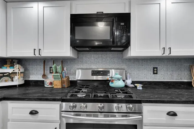 $349,900 | 3928 Southeast 14th Place, Ocala, FL 34471