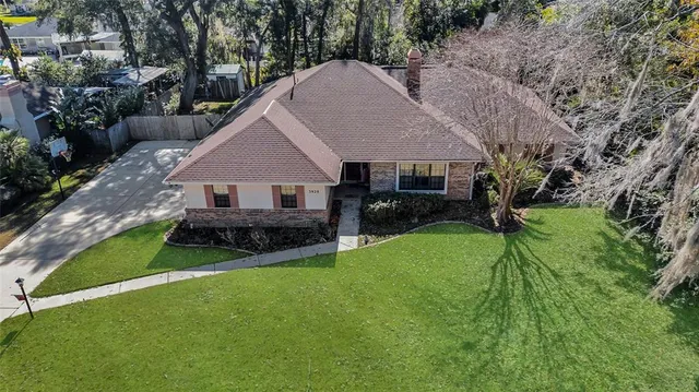 $349,900 | 3928 Southeast 14th Place, Ocala, FL 34471